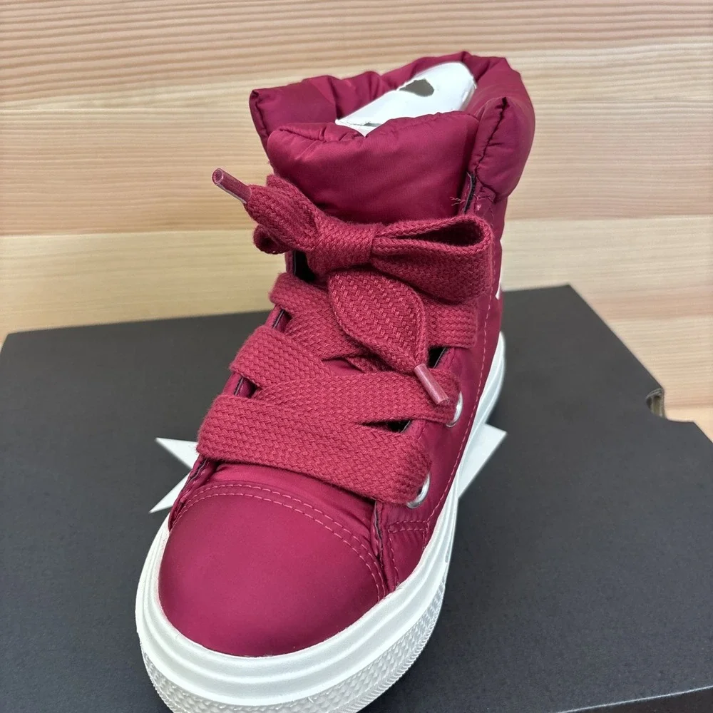 Converse Elements Boot Hi A14274C Chuck Taylor All Star Women 7 Berry Color Way